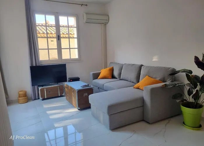 Loft Les Cigales, Refait A Neuf A 5Min De La Mer Avec Parking - By Auraconciergerie
